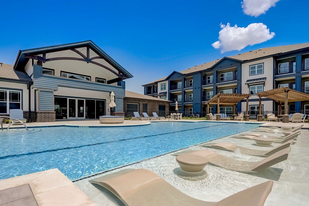 Skyview Flats — Cypress, TX