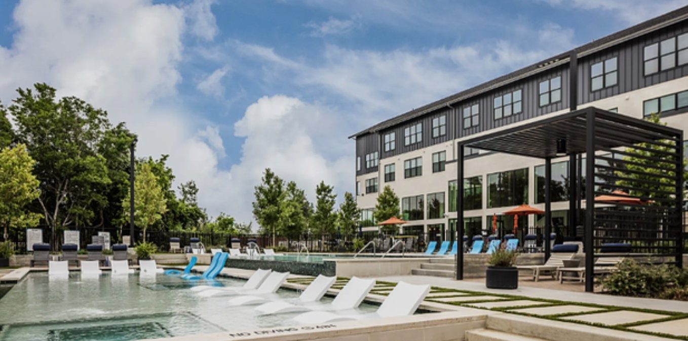 Standard on the River — East Downtown Houston (EaDo)